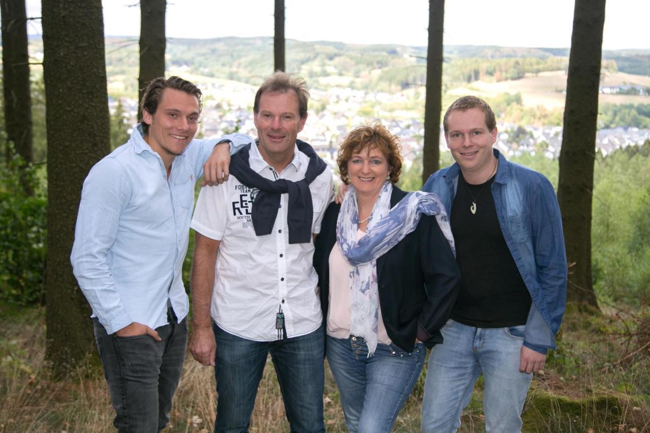 Zur Alten Quelle Drolshagen Buitenkant foto
